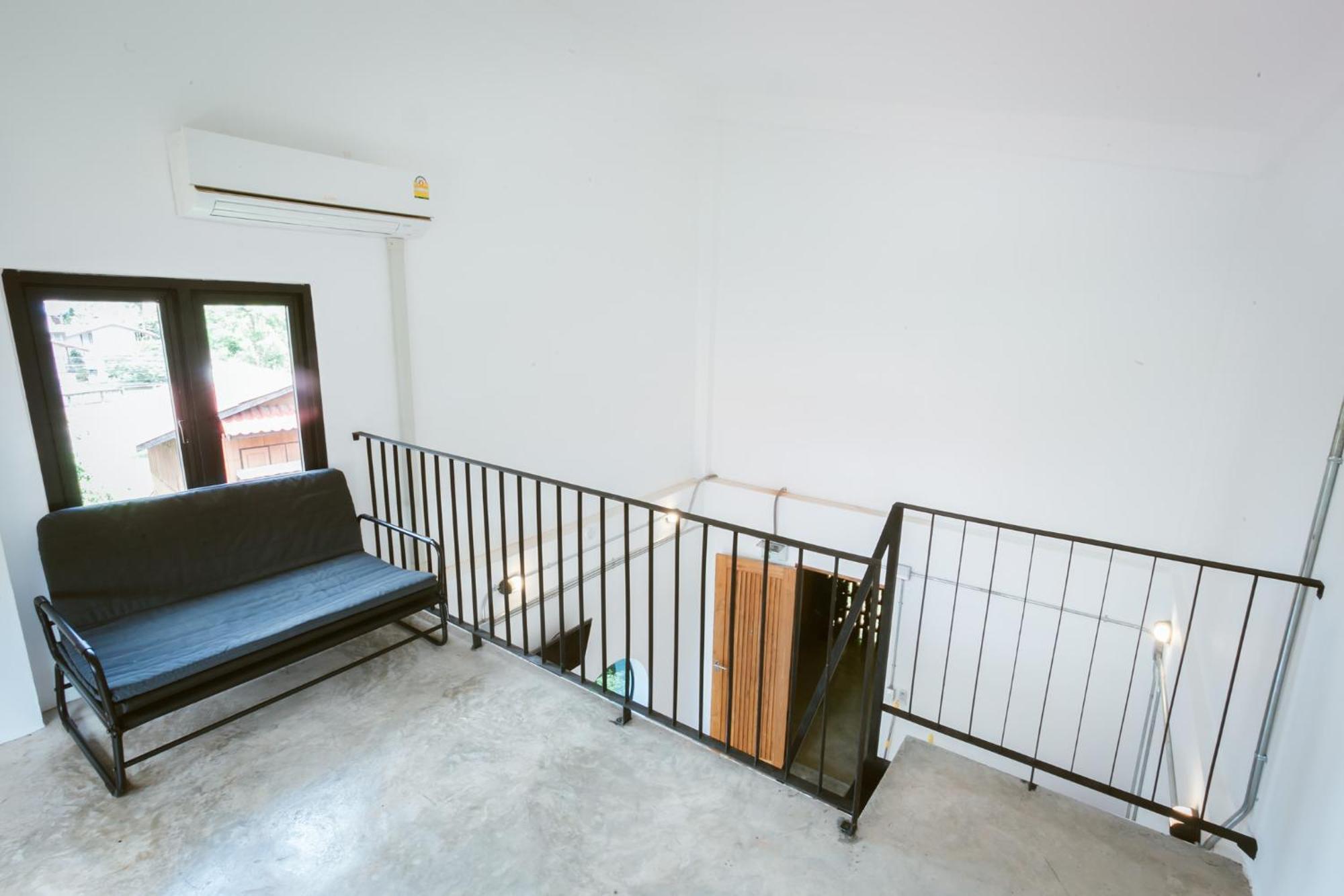 Hug Inn Phrae Exterior foto